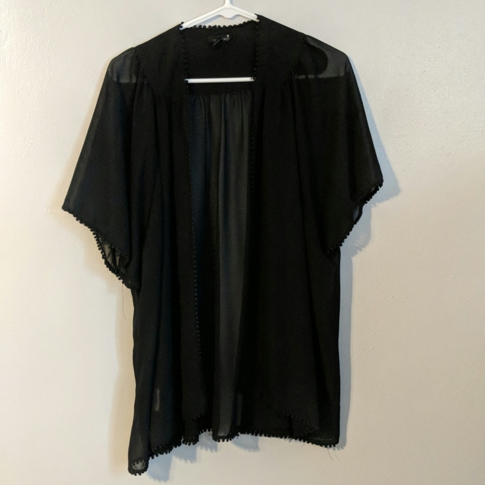 Short sleeve cardigan